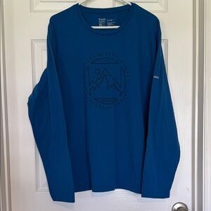 Columbia mens royal blue& black longsleeve teeshirt